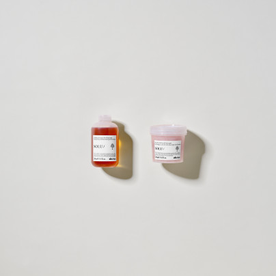 SOLU Скраб Davines<br><span>Скраб з морською сіллю для всіх типів волосся Essential Haircare, 250 мл</span>